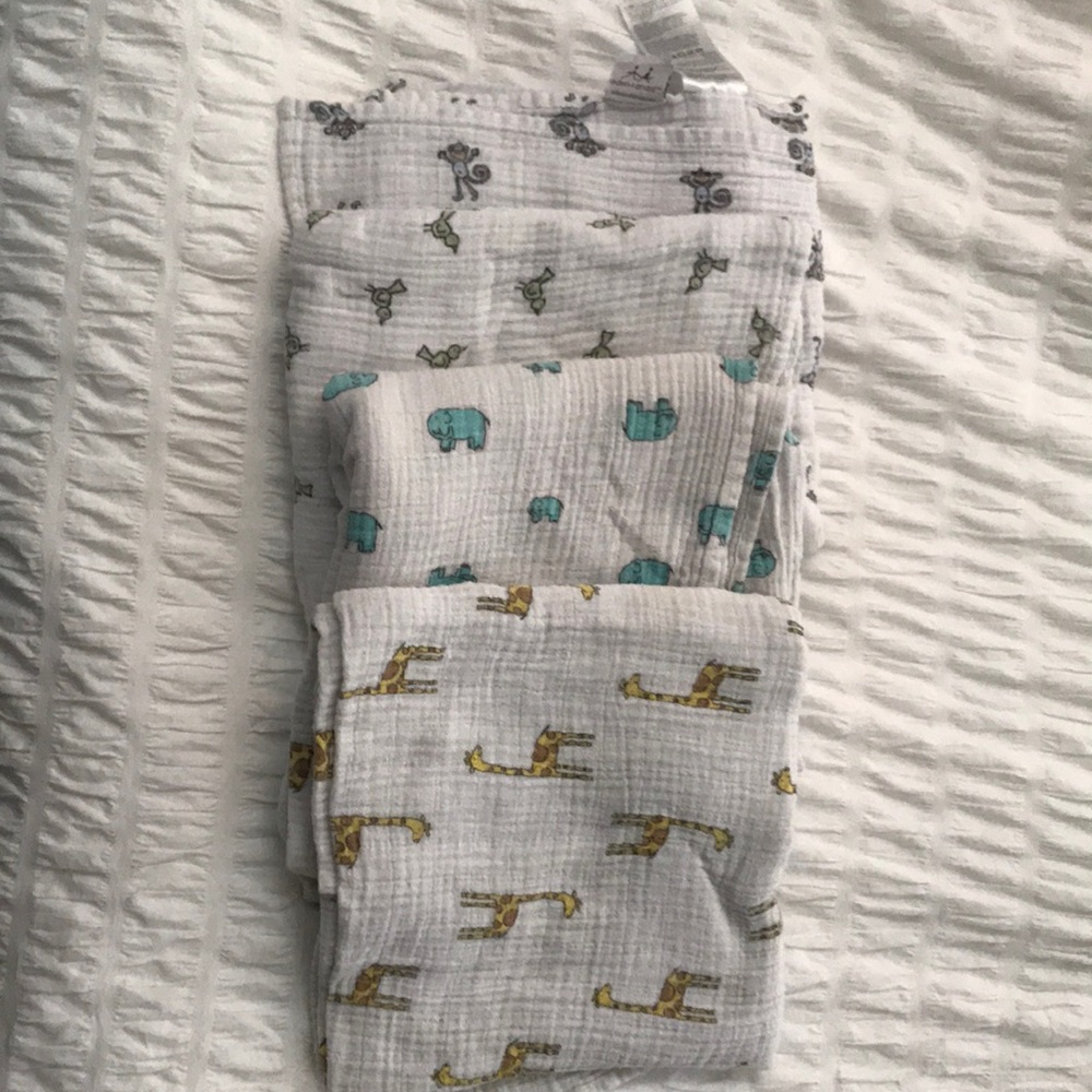 Aden + Anais Muslin Swaddle Blankets Animal Print - set of 4